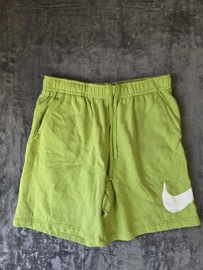 Nike Sportswear Fleece Shorts Size Large Fits Medium Green